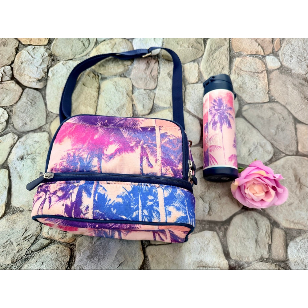 Pottery barn lunch bag and water bottle